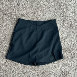 Black V-Waist Mini Skort